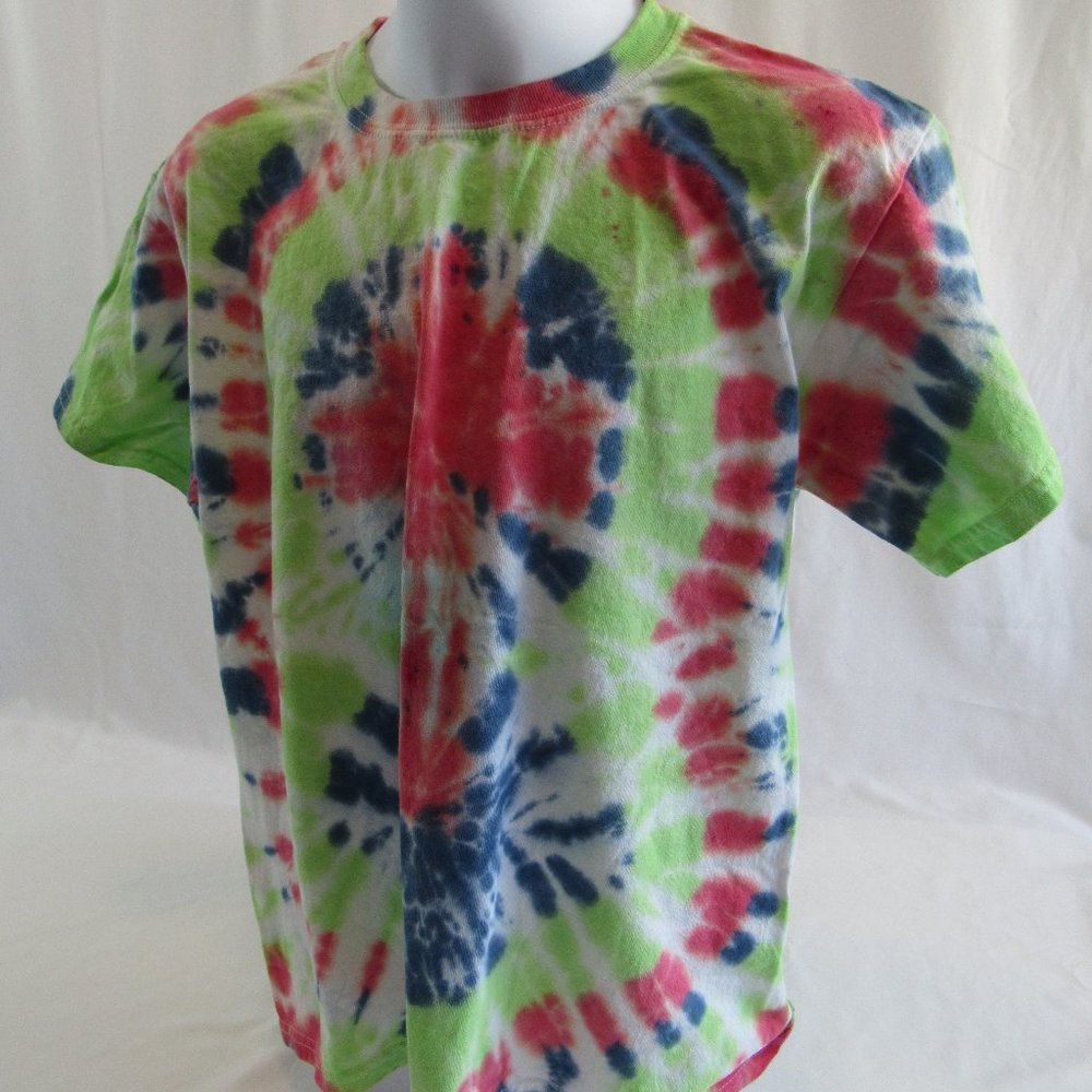 Youth Size L (14-16), Blue Green Red, Tie Dyed, Cotton, Unisex T-Shirt - Gildan